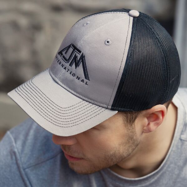 Enzyme Washed Deluxe Chino Twill / Soft Polyester Mesh Thumbnail